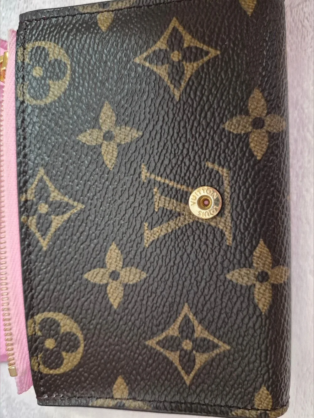 Authentic Louis Vuitton 2022 Christmas Animation Victorine Wallet.